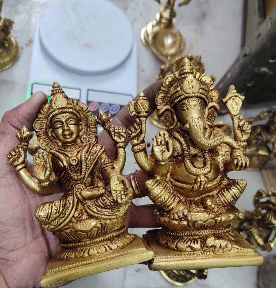 brass 5" lakshmi ganesh statue sitting on lotus flower home temple